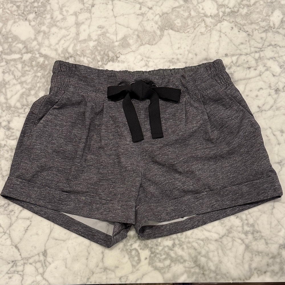 Lululemon Athletica Charcoal Cuffed Shorts with Black Drawstring